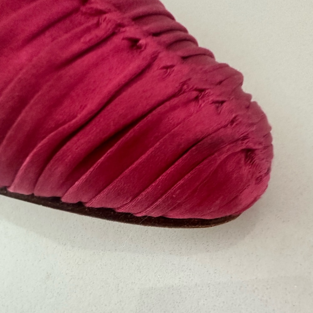 Manolo Blahnik Raspberry Dark Pink Satin Ballet Flats Size EU 35.5 - Picture 8 of 12